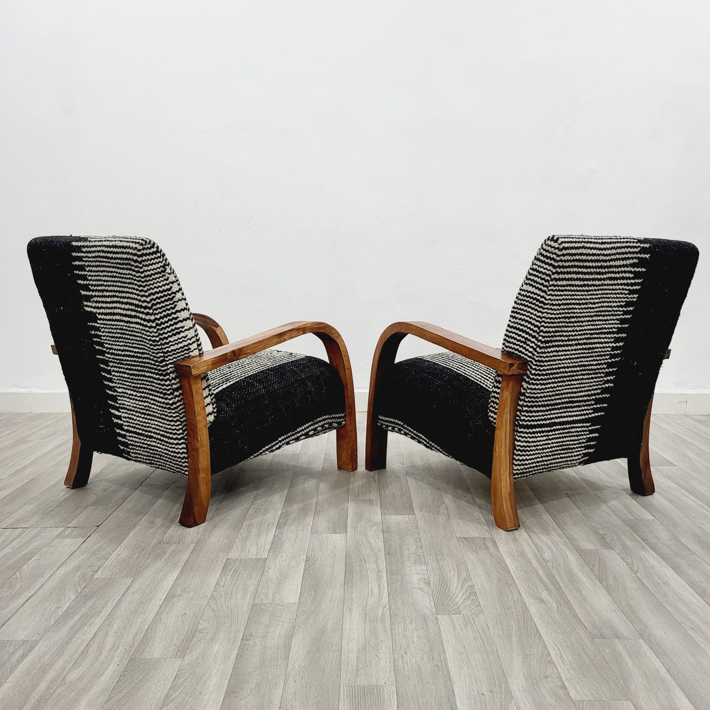 Abstract Black & White Vintage Retro Lounge Chairs