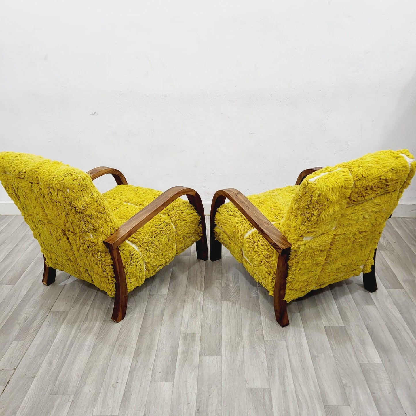 Mustard Pot Vintage Retro Lounge Chair