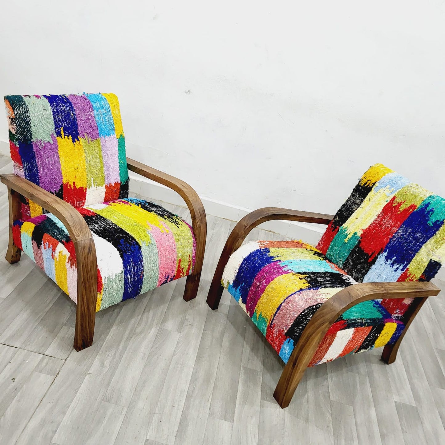 Colour Splash Vintage Retro Lounge Chair