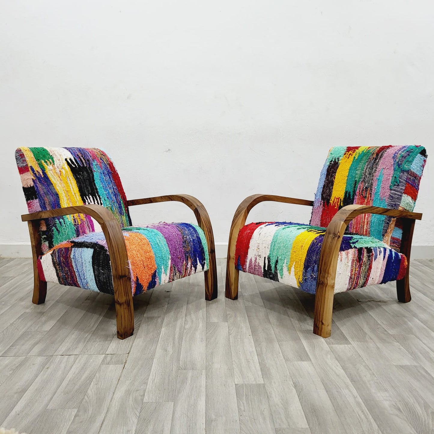 Colour Splash Fade Vintage Retro Lounge Chair