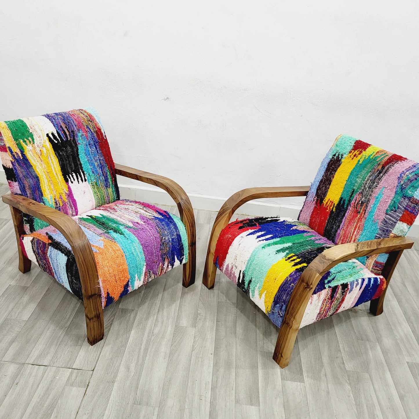 Colour Splash Fade Vintage Retro Lounge Chair