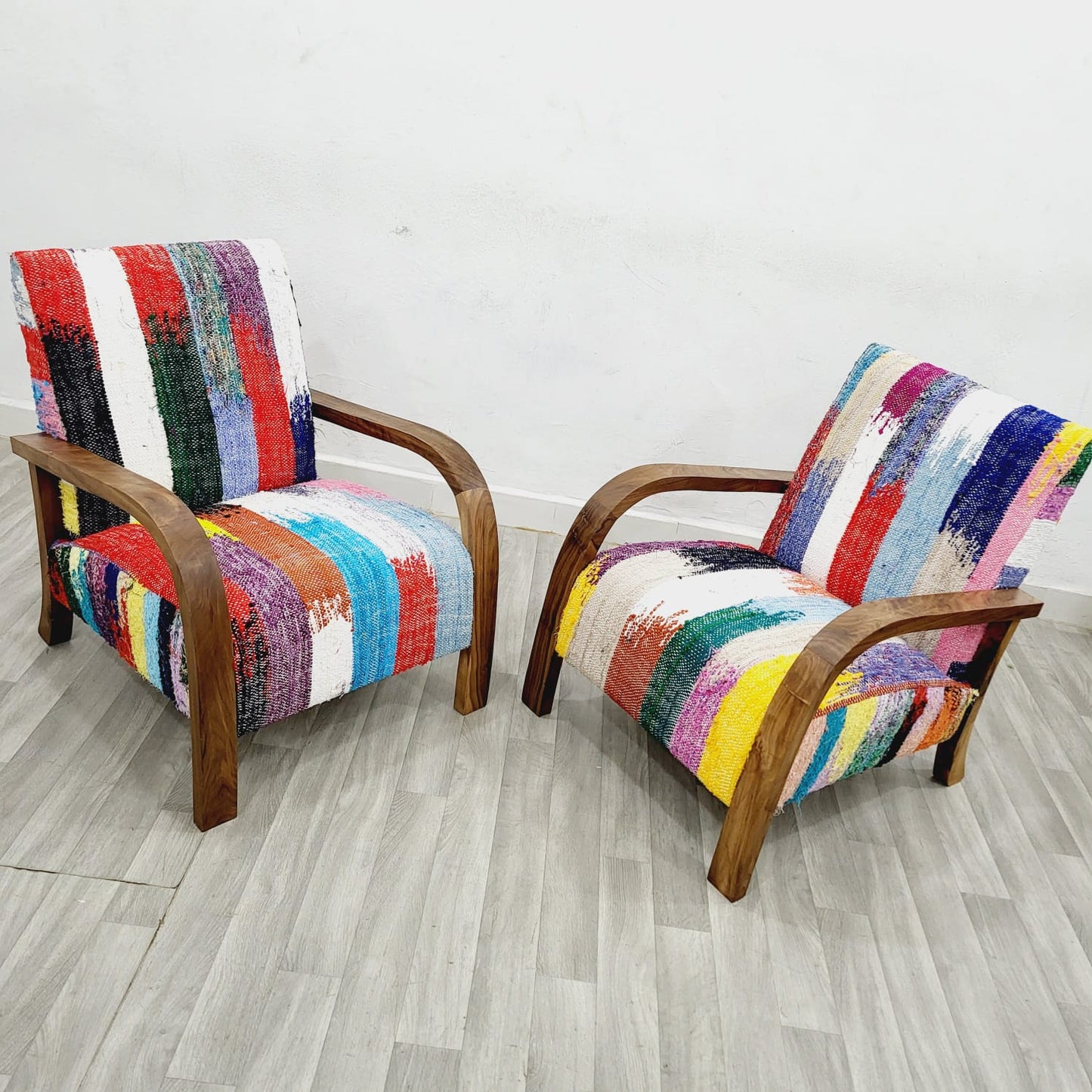 Colour Splash Fade Vintage Retro Lounge Chair