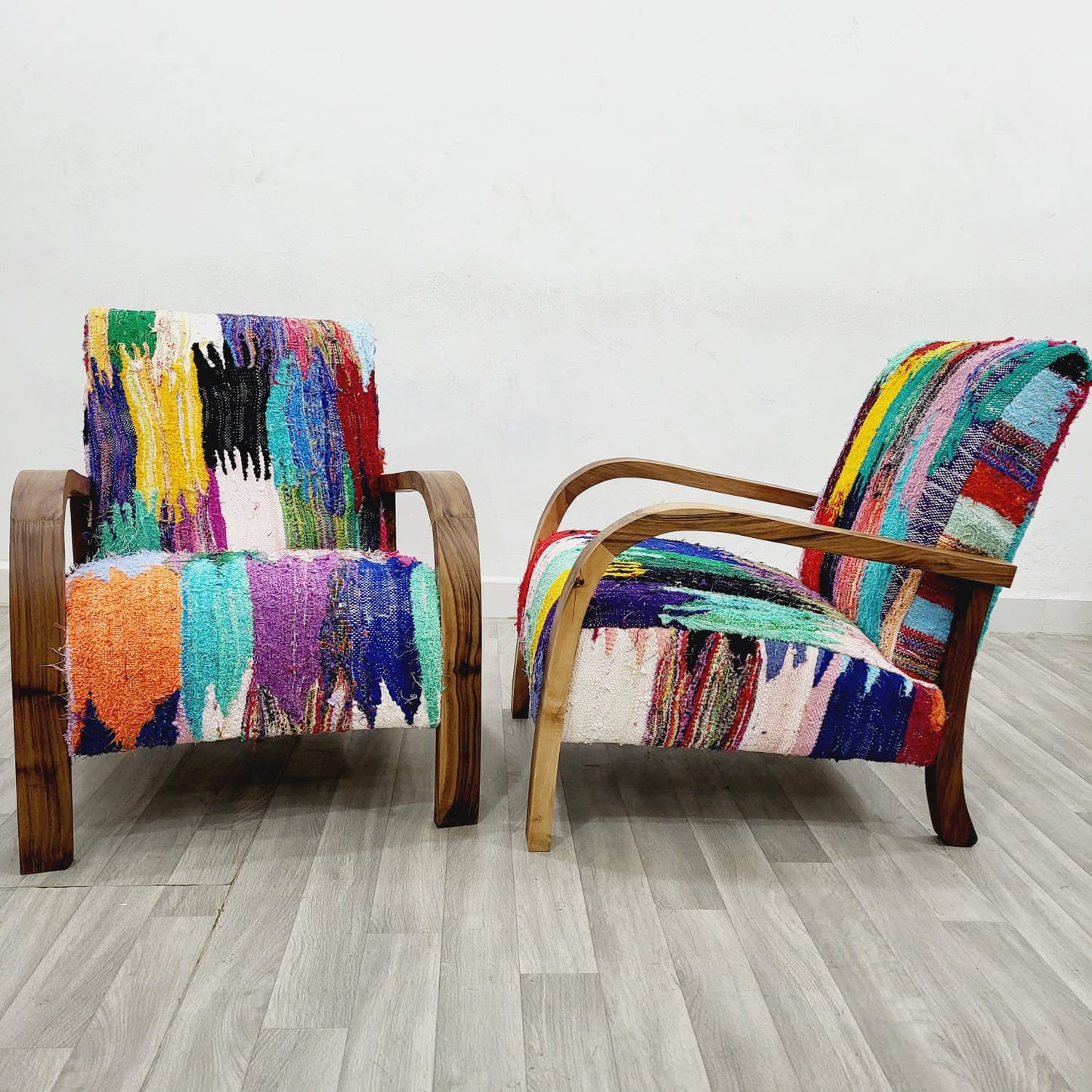 Colour Splash Fade Vintage Retro Lounge Chair