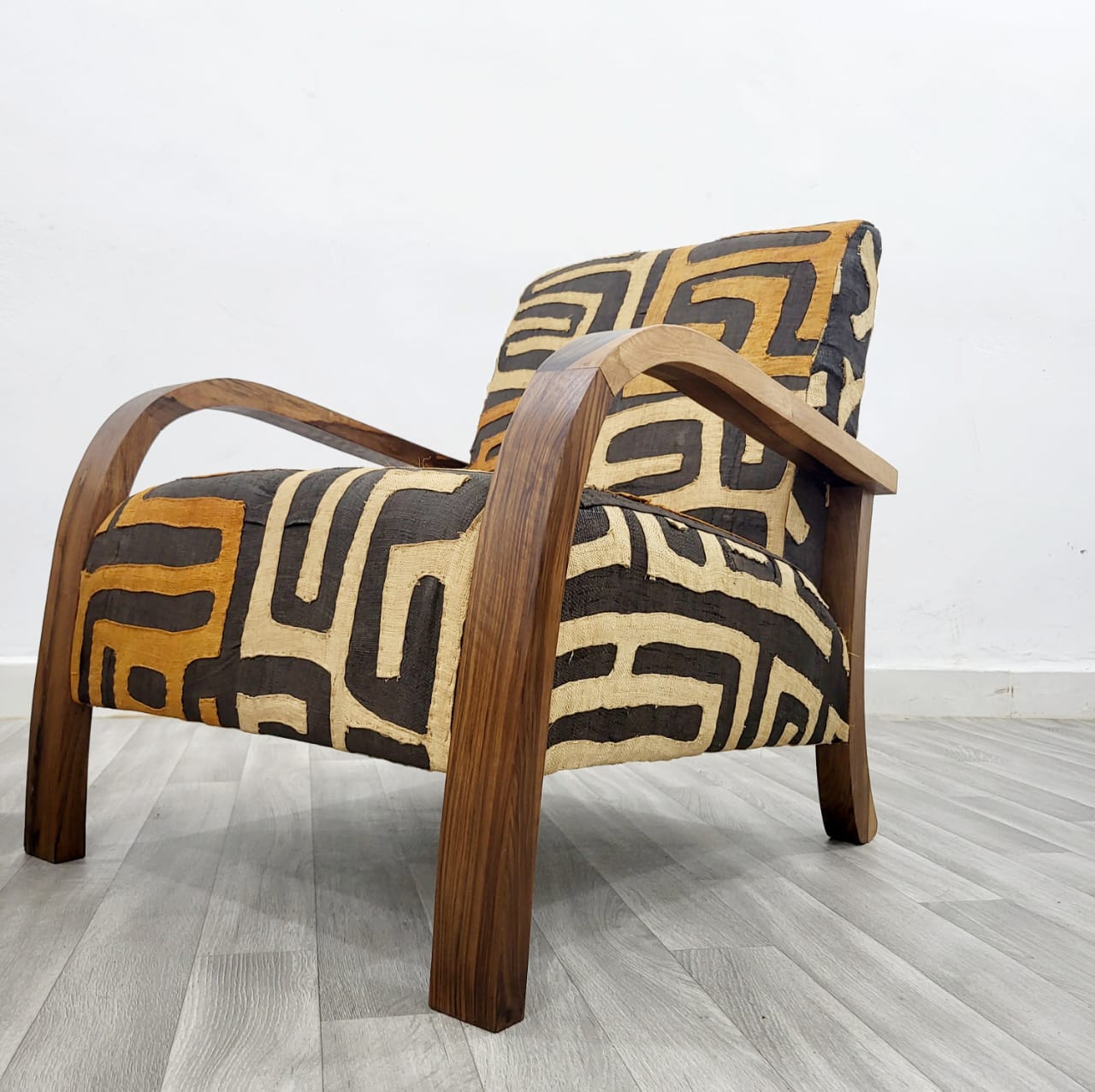 African Vintage Retro Lounge Chair